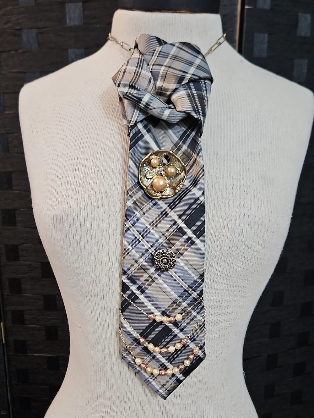NWT Chaps Silk Blue Plaid Statement Tie Necklace With Faux Pearl Accents